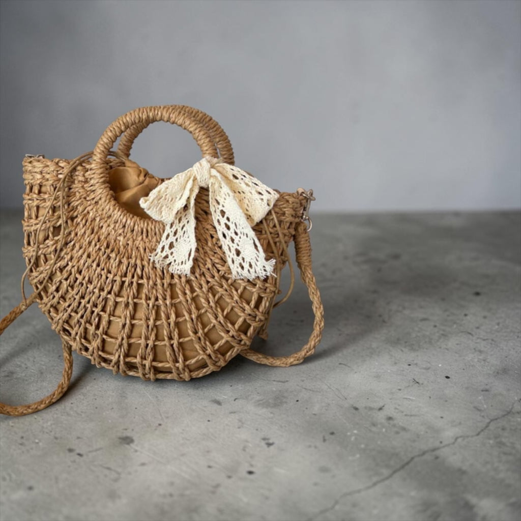 Natural Woven Crossbody Handbag with Lace Bow